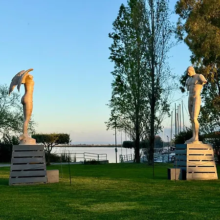 Luminosa Torre del Lago Puccini